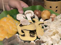 -钢管厂五区小郡肝串串香火锅(梅川路店)