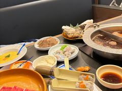 -牛YO寿喜烧·铁板烧和牛火锅自助(市府恒隆店)