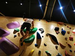 -Upper Climbing Gym 攀岩(华侨城店)
