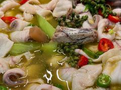 -重庆鸡公煲·青锅花椒鱼(牡丹江路店)