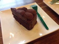 -星巴克臻选(郑州中原万达店)