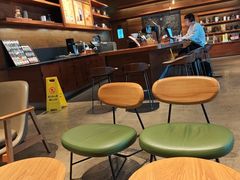 -星巴克臻选(广州高德置地秋广场店)