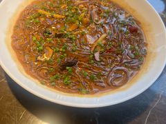 沙蒜烧豆面-新荣记(BFC外滩金融中心店)