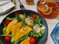 芒果牛油果大虾色拉-乐意坊Alla Torre意大利手工披萨(陆家嘴旗舰店)
