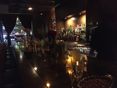 -Whisper Bar 