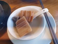 -莲餐厅·湖北菜·潜江小龙虾店(愚园路店)