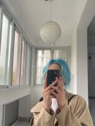 -AYO SALON