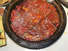 -渝嘴小老弟老火锅(华新村店)
