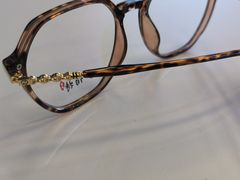 -罗伯特眼镜·蔡司官方授权(前海桂湾店)