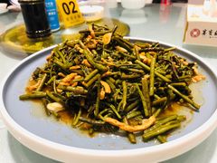 -赤峰宴宾楼(满洲里路店)