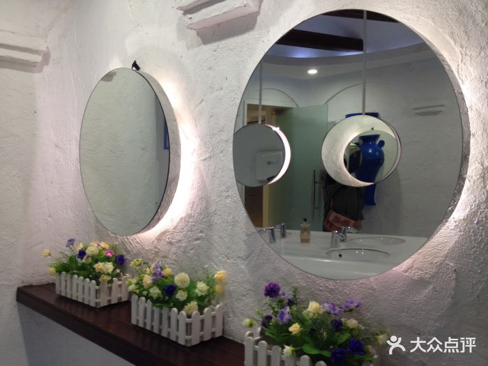 上海美罗城厕所1500部图片