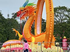 -万绿园