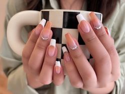 -Adore nail日式美甲美睫