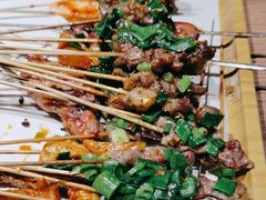 -街角等你.大连海鲜烧烤.经典铁板海鲜串(西安路店)