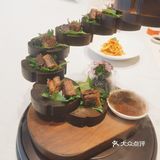 祖庵藏香金猪，口感酥脆