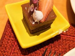 -视界美食自助餐厅·石家庄希尔顿酒店