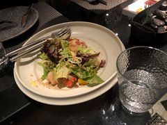 精选芒果大虾沙拉-NIUNIUPARK和牛螃蟹(龙湖杭州滨江天街店)