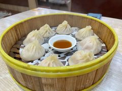 鲜虾猪肉小笼包-老上海里弄味道(知春路店)