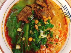 重庆牛肉拉面-成都小食铺(红谷滩金街店)