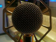 -艾尚主题式KTV(艾溪湖绿地店)