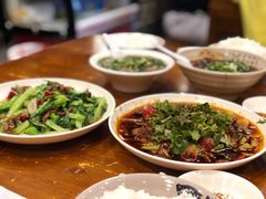 -杨三孃跷脚牛肉(玉双路店)