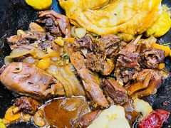 -万里闯关东铁锅炖菜馆(高新旗舰店)