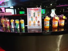 -PLAY HKPOP全息偶像演唱体验馆(威灵顿广场店)