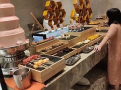 -万达文华酒店·48F云端窗景美食汇自助餐厅