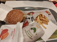 -麦当劳(杭州萧山文源店)