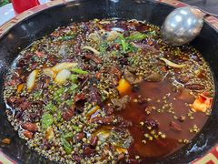 -烧哥美蛙肥肠鱼火锅·十五年社区店