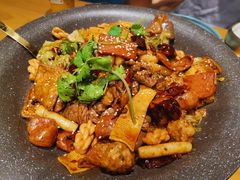 -风光老灶麻辣香锅(大成路翠微百货店)