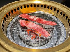 -山川小町·极番烧肉(新地假日广场店)