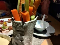 -穹六人间 people 6(岳阳路店)