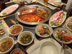 -廖掌柜·重庆鲜货火锅(上海首店)