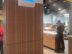 -麦当劳(百联西郊购物中心店)