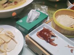 -一家人(凯旋路店)