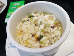 -芳芳私房菜·精做淮扬菜(承德路店)