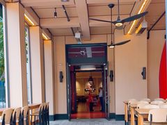 -城市大道红炉披萨烘焙坊