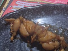 -新哥老官·畅吃123·美蛙世界(苏宁广场店)