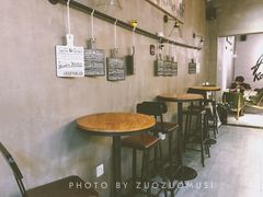 -帕帕珍味·面包茶饮(古城店)