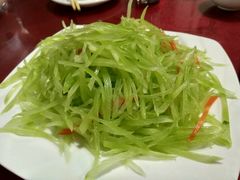 -溢心园香河肉饼总店