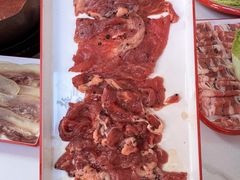 -毛辣果·贵州红酸汤牛肉火锅(西单店)