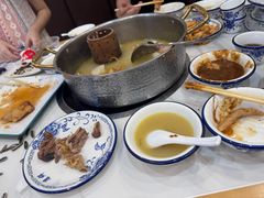 -朴小妹人参鸡汤火锅(长白山万达店)