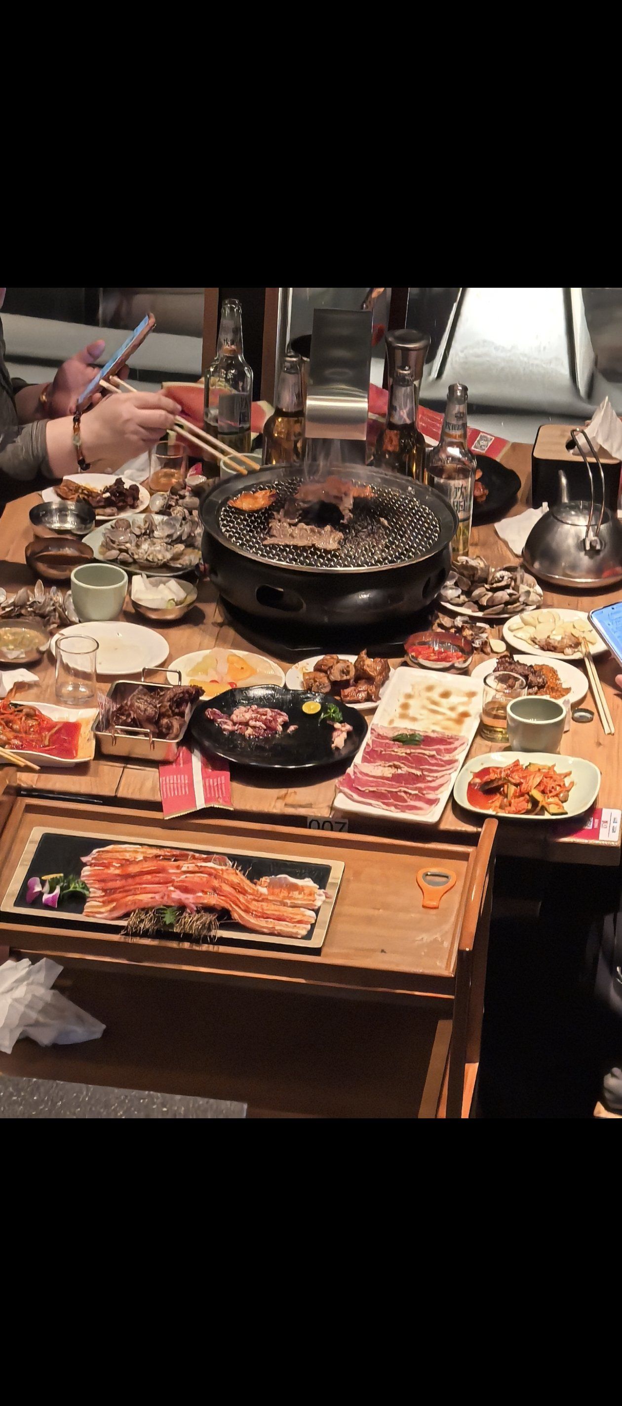 和朋友们的烤肉大餐