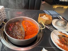 -魁牛·潮汕牛肉自助火锅(沈辽路万达店)