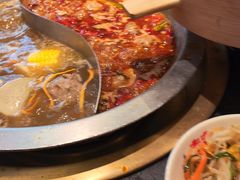 -沸炉重庆老火锅(军事博物馆店)