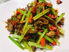 -小芙蓉湘菜馆(易生活购物公园店)