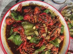 油焖小龙虾-海盗船. 龙虾烧烤. 酒馆