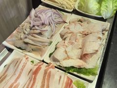-老东北烤肉(金山店)