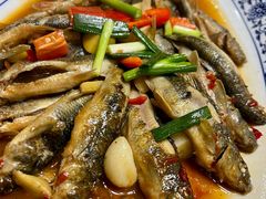 -芦茨金富饭庄·25年老字号·专做稻草鸡